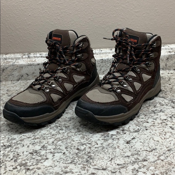 Magellan Outdoors Other - Magellan Men’s Hiking Boots. Size 9.